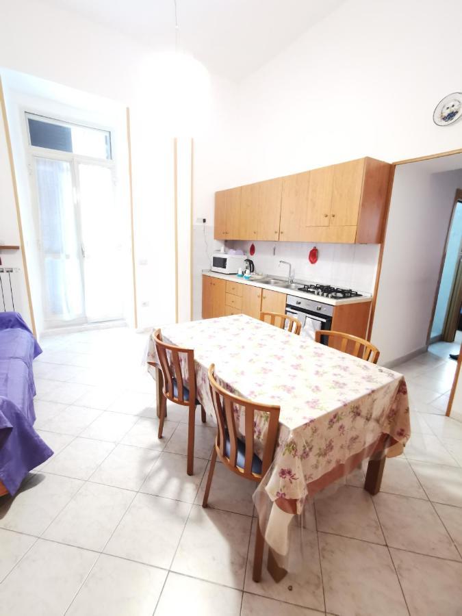 Rossetti House 15 *